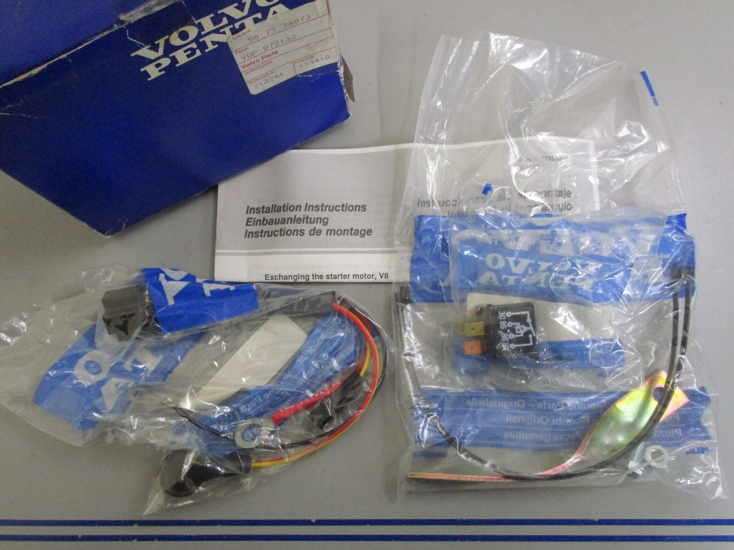 *NEW OEM* 0820 Volvo Penta Mounting Kit 872132