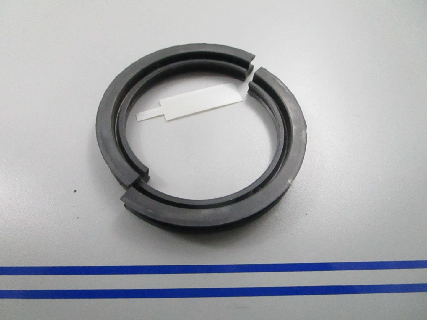 *NEW OEM* 0810 Mercury Quicksilver Seal 26-14726