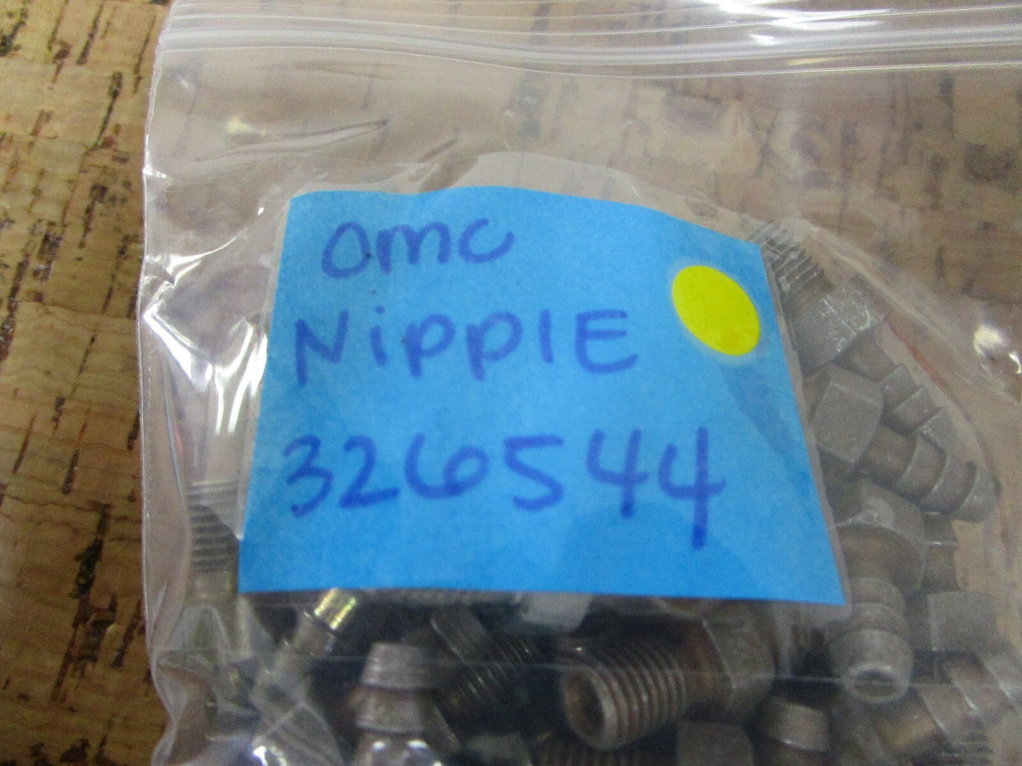 *NEW OEM* 0720 OMC Johnson Evinrude Nipple 326544 0326544