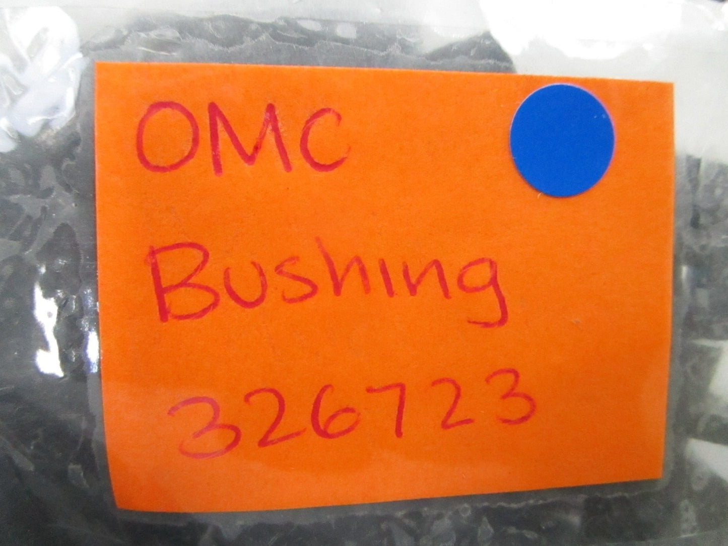 *NEW OEM* 0810 OMC Johnson Evinrude Bushing 326723 0326723