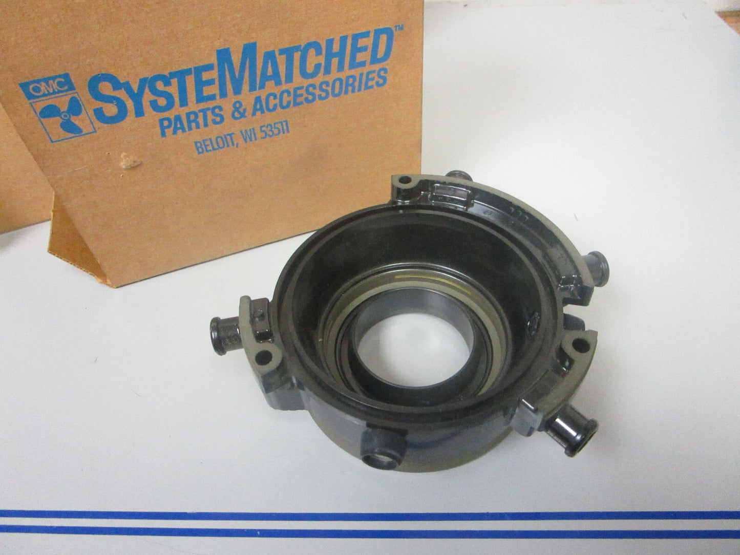 *NEW OEM* 0720 OMC Johnson Evinrude Distributor Cap Housing 382479 0382479