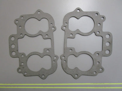 *NEW OEM* (LOT OF 2) 0810 OMC Johnson Evinrude Gasket 305218 0305218