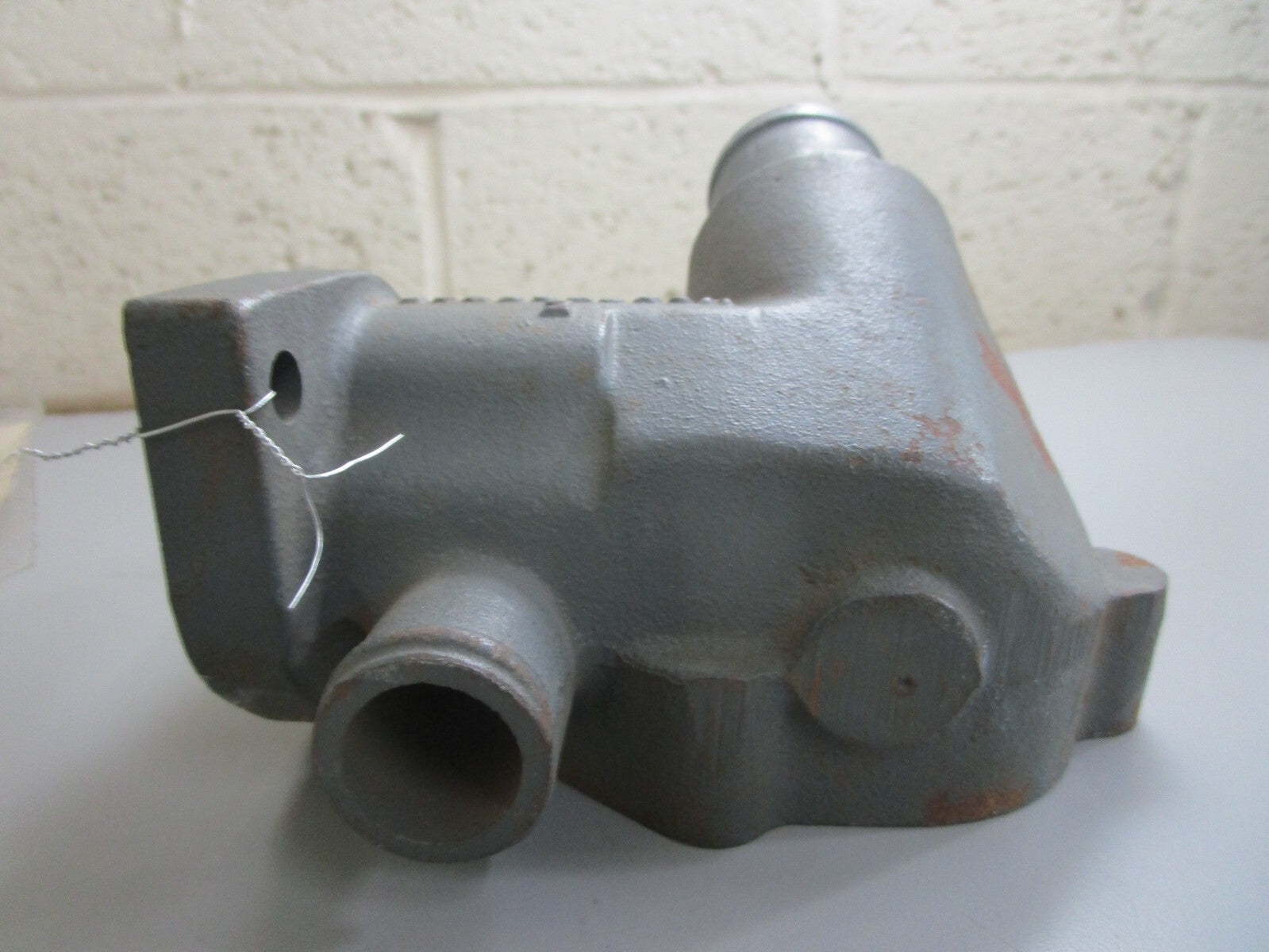 *NEW* 0820 Barr Lower Thermostat Housing MC-29-63588