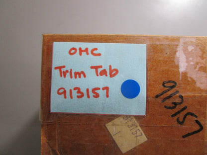 *NEW OEM* 0810 OMC Johnson Evinrude Trim Tab 913157 0913157