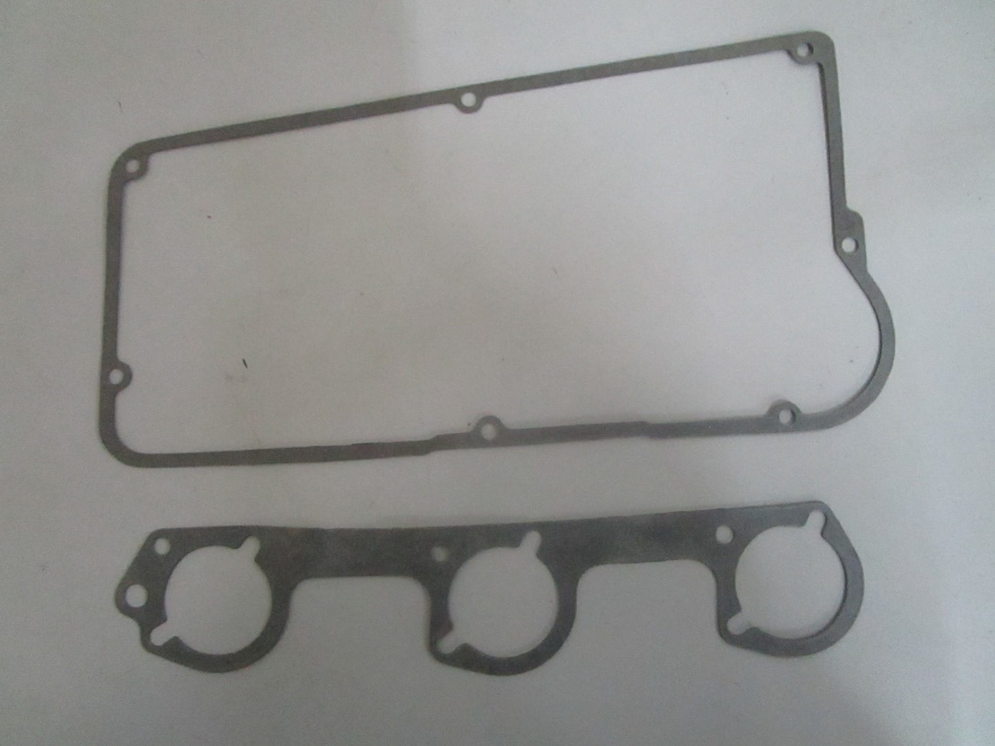 *NEW OEM* 0820 OMC Johnson Evinrude Powerhead Set 439084 0439084