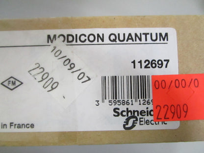 Schneider Modicon 140DAO84000 Quantum AC Output 16CH 24-230V NEW OEM 0820