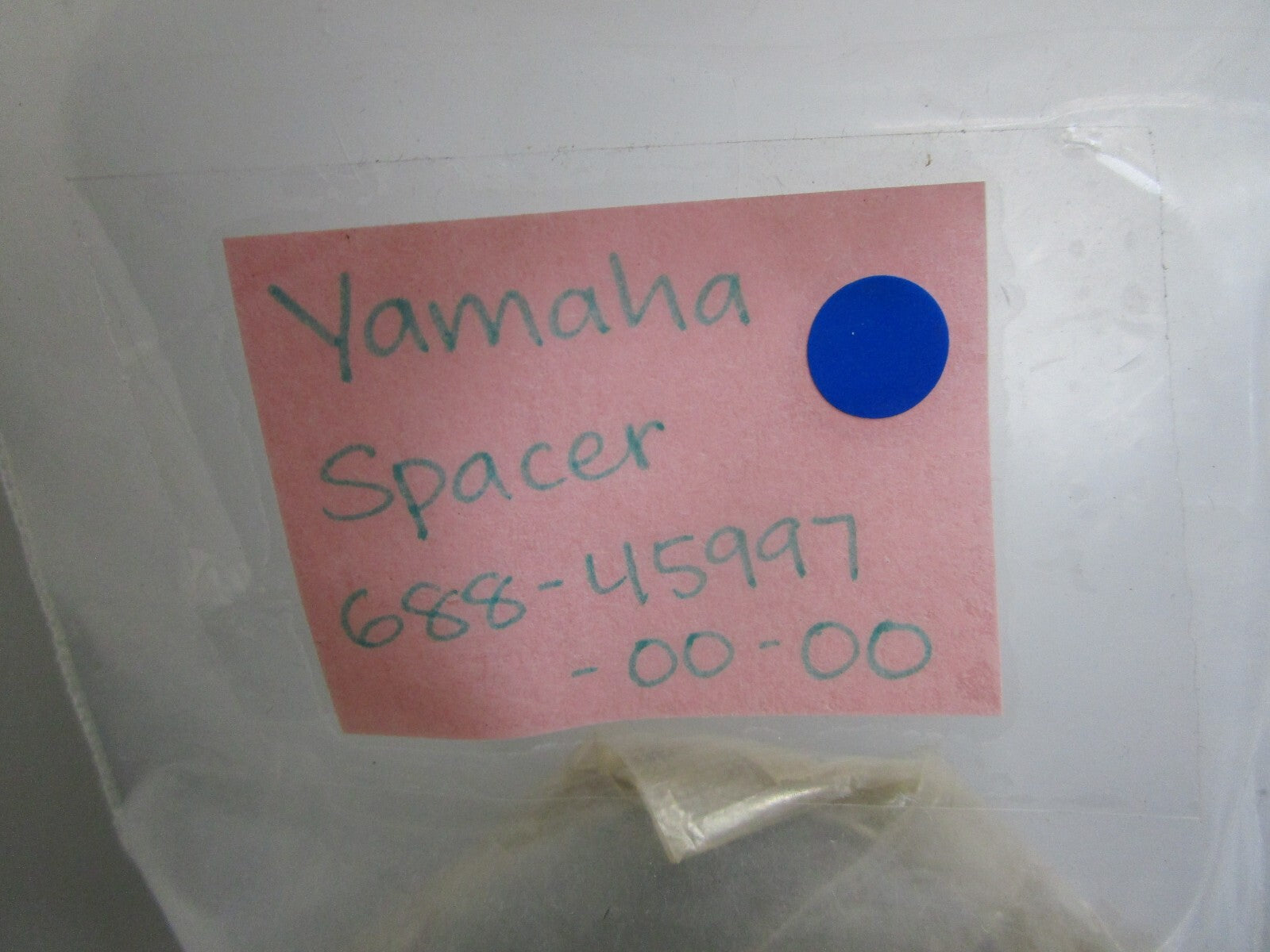 *NEW OEM* 0820 Yamaha Spacer 688-45997-00-00