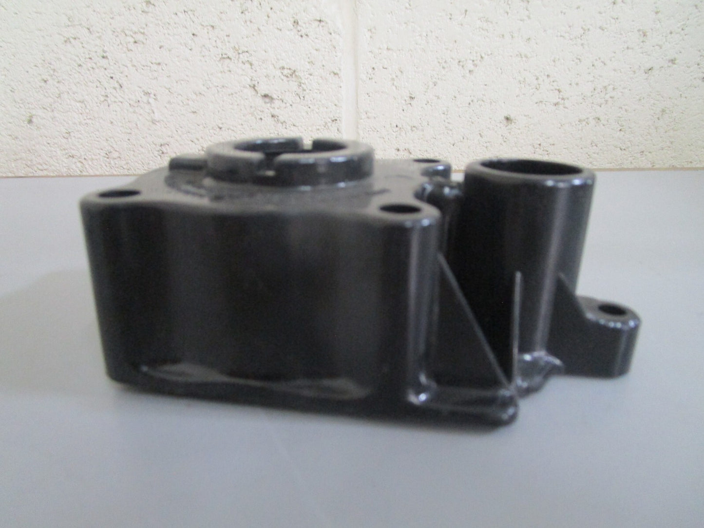 *NEW OEM* 0820 Mercury Quicksilver Water Pump Body Kit 46-817978A2