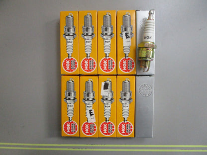 *NEW* 0820 (LOT OF 10) NGK Spark Plug BP7HS