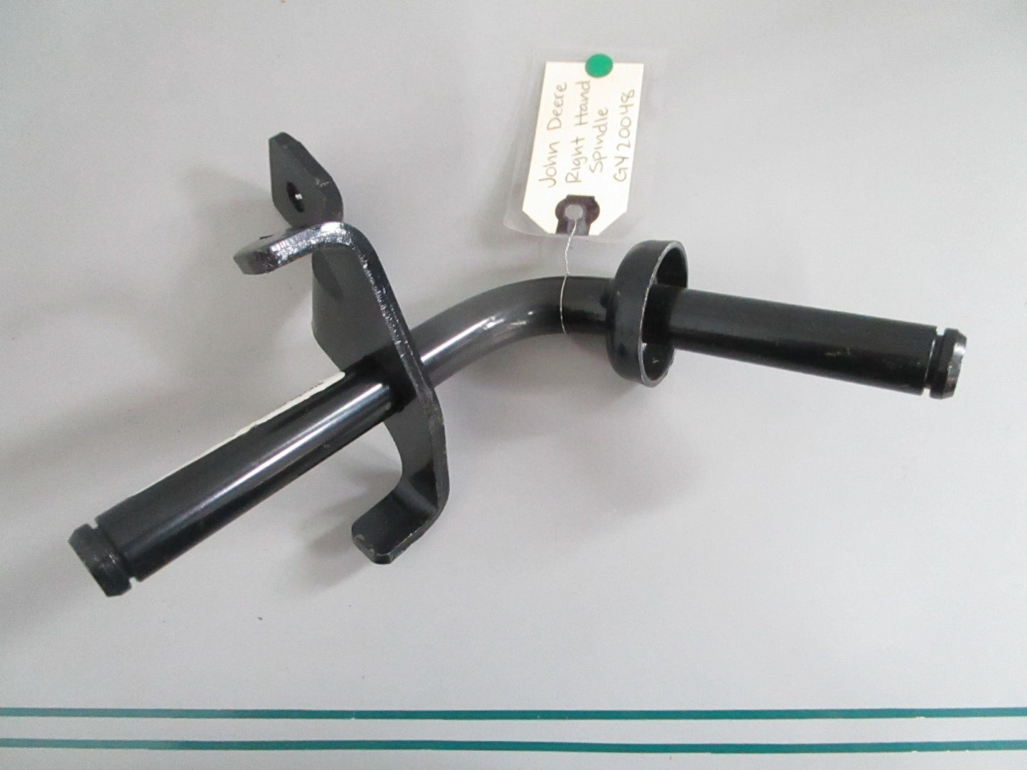 NEW OEM GY20048 John Deere Right Hand Spindle 0820