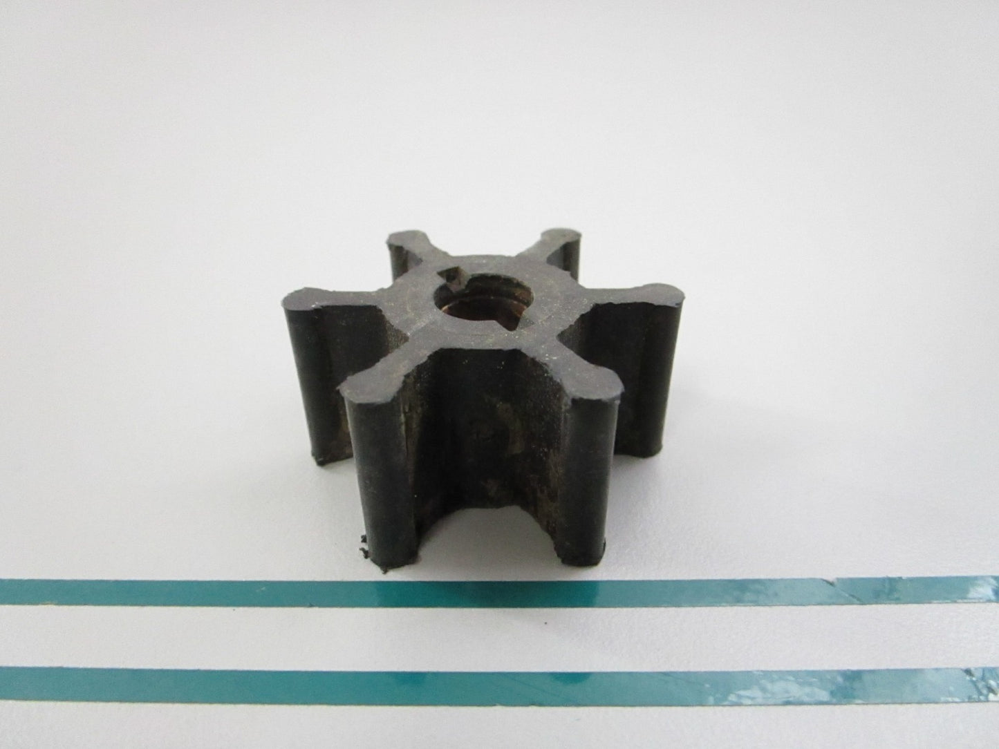 NEW OEM 833550 Volvo Penta Impeller 0810