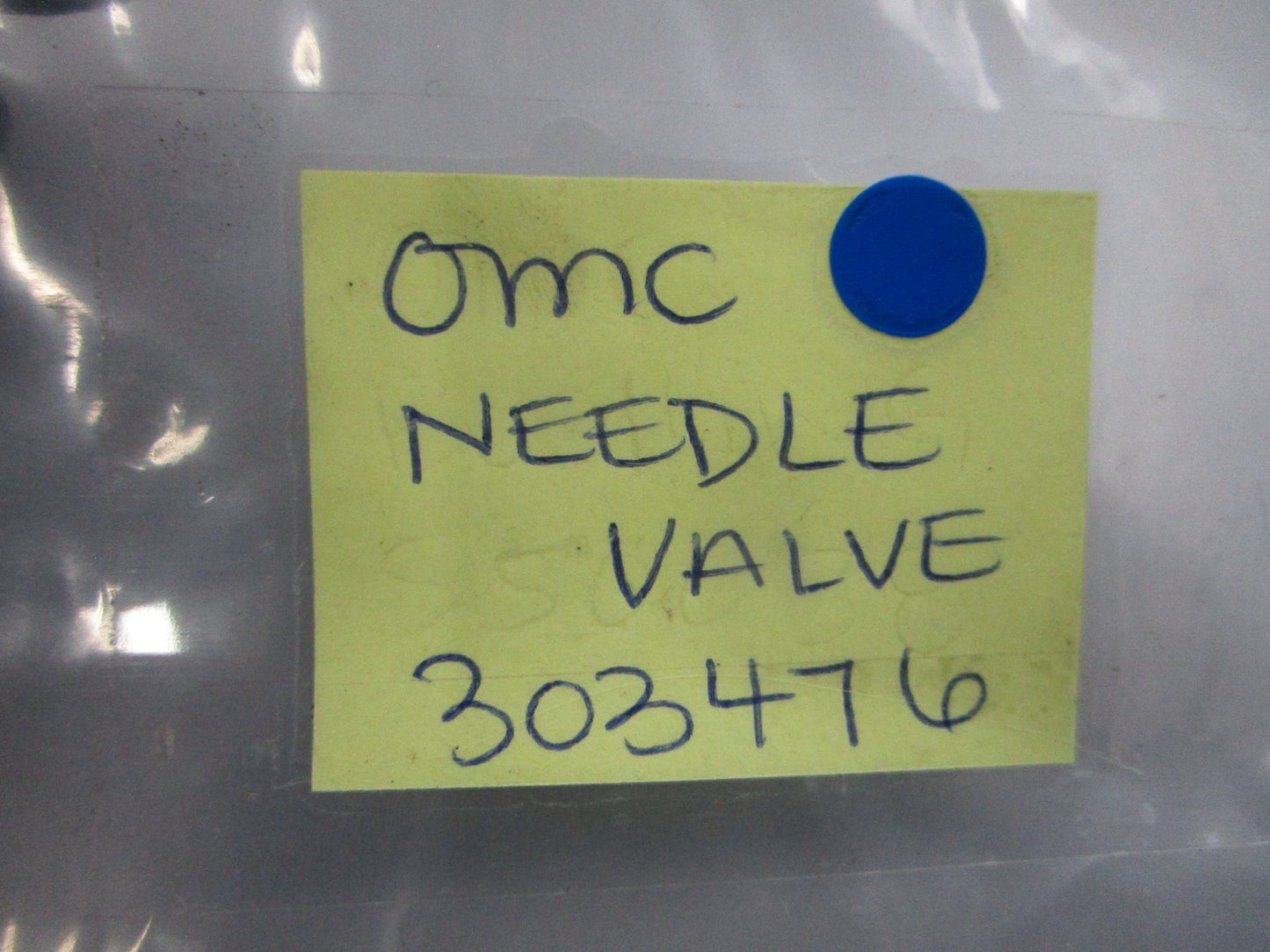 NEW OEM 303476 0303476 OMC Johnson Evinrude Needle Valve 0810