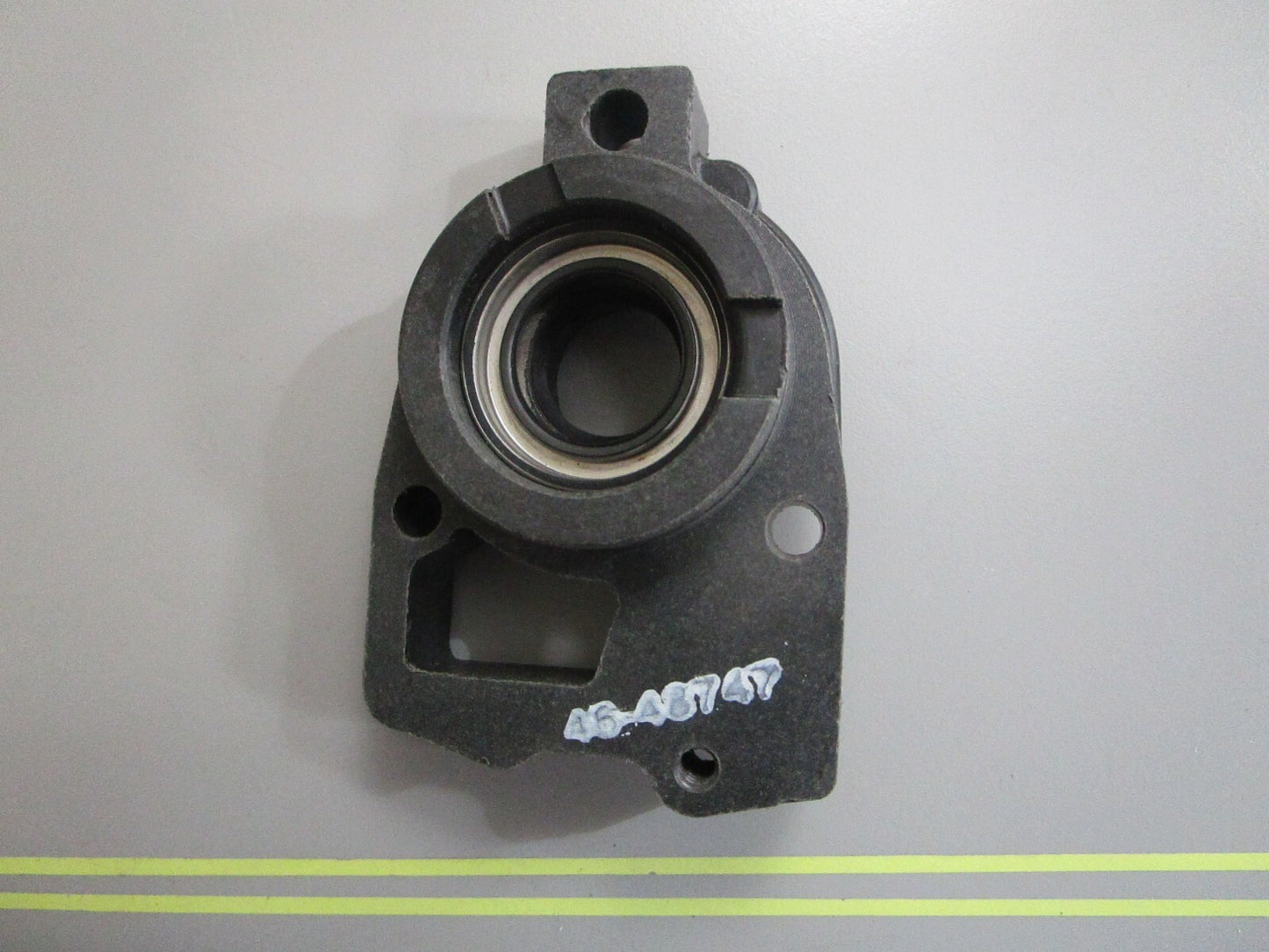 *NEW OEM* 0820 Mercury Quicksilver Water Pump Base 46-48747A 1