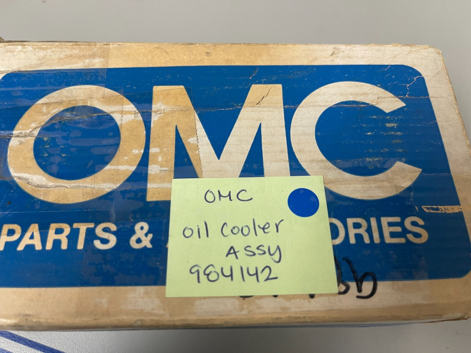 *NEW OEM* 0810 OMC Johnson Evinrude Oil Cooler Assembly 984142 0984142