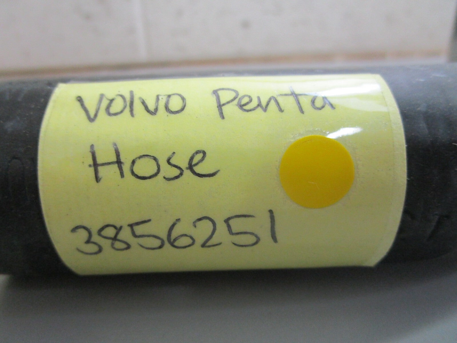 *NEW OEM* 0820 Volvo Penta Hose 3856251