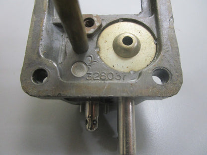 *NEW OEM* 0820 OMC Johnson Evinrude Fuel Housing & Pickup 398409 0398409