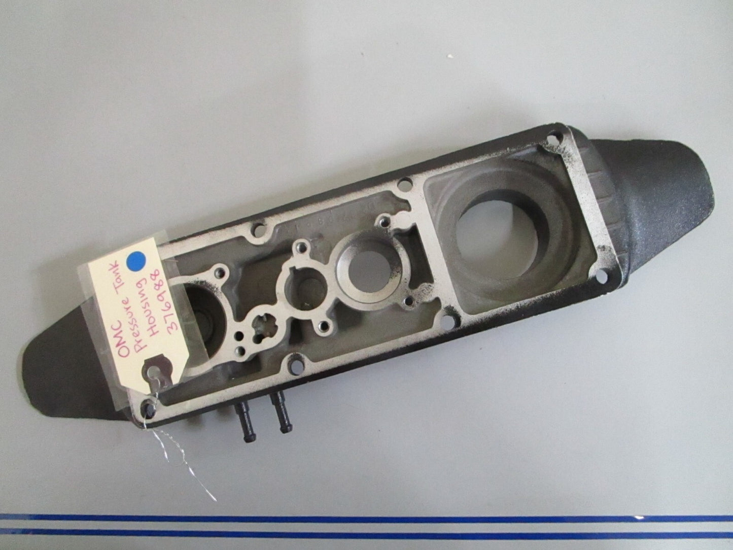 *NEW OEM* 0820 OMC Johnson Evinrude Pressure Tank Housing 376988 0376988