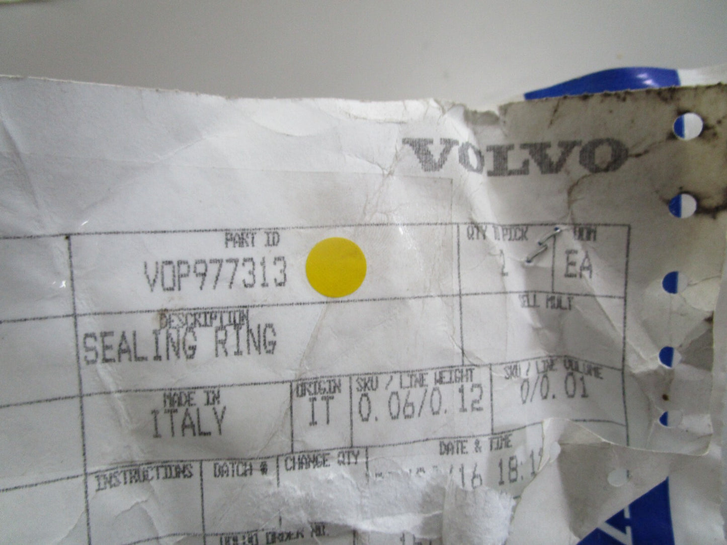 *NEW OEM* 0810 Volvo Penta Sealing Ring 977313