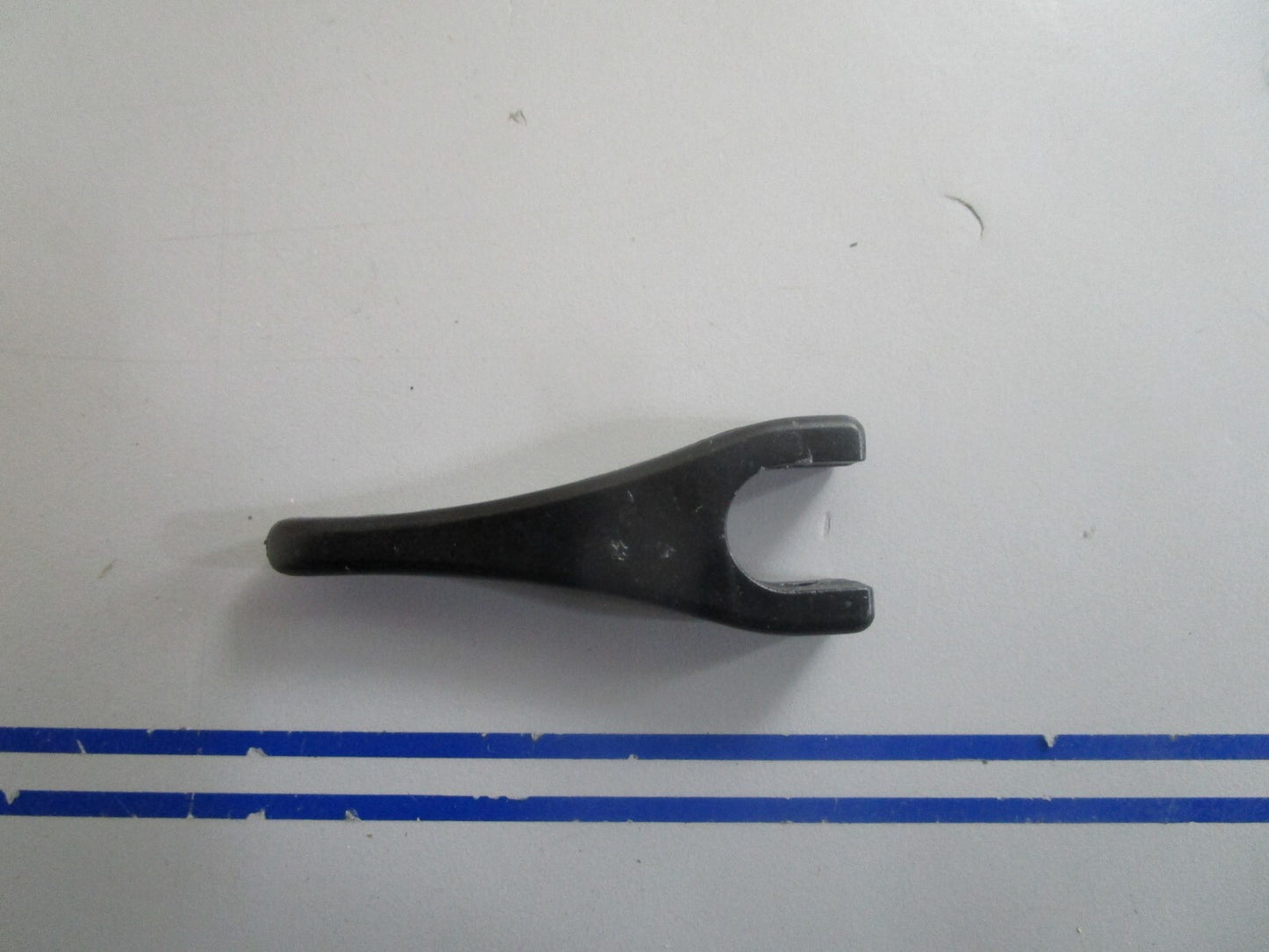 *NEW OEM* 0770 Mercury Thumb Screw Handle 70185