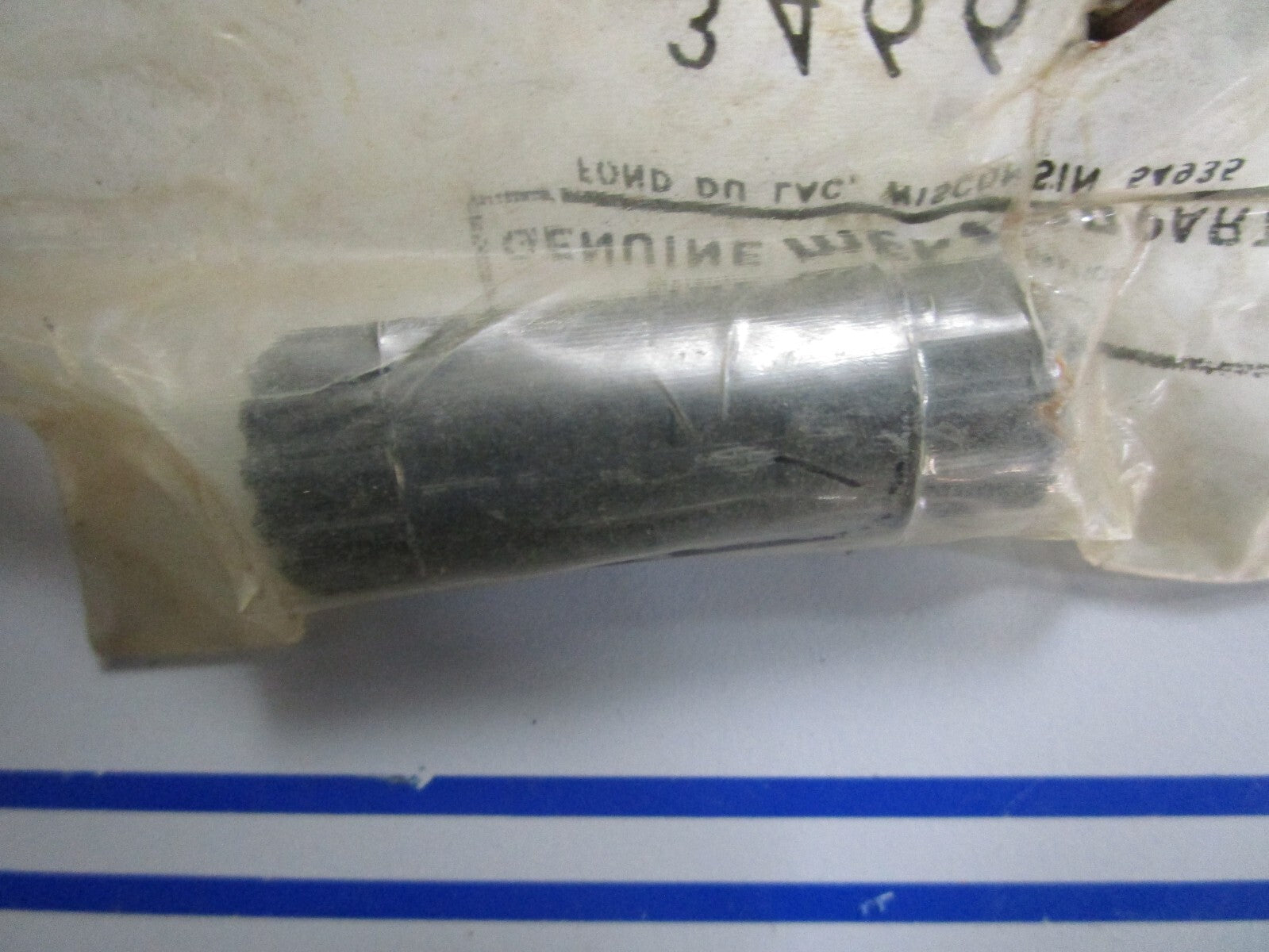 *NEW OEM* 0810 Mercury Quicksilver Shaft 34663