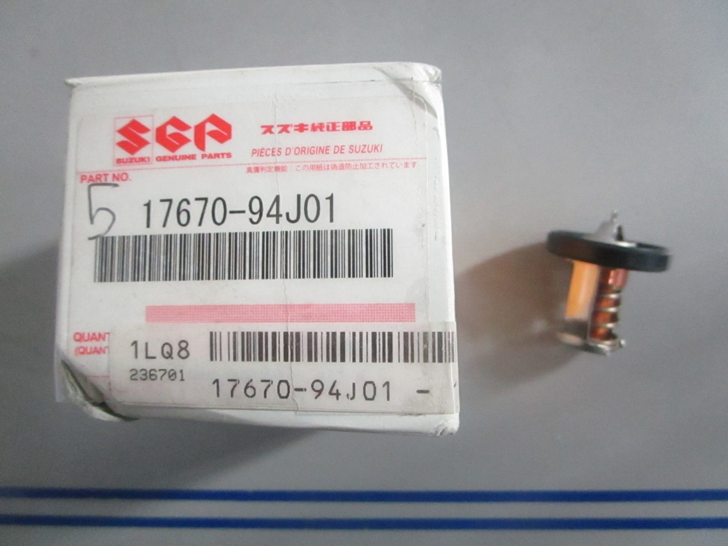 NEW OEM 17670-94J01 Suzuki Thermostat 0820