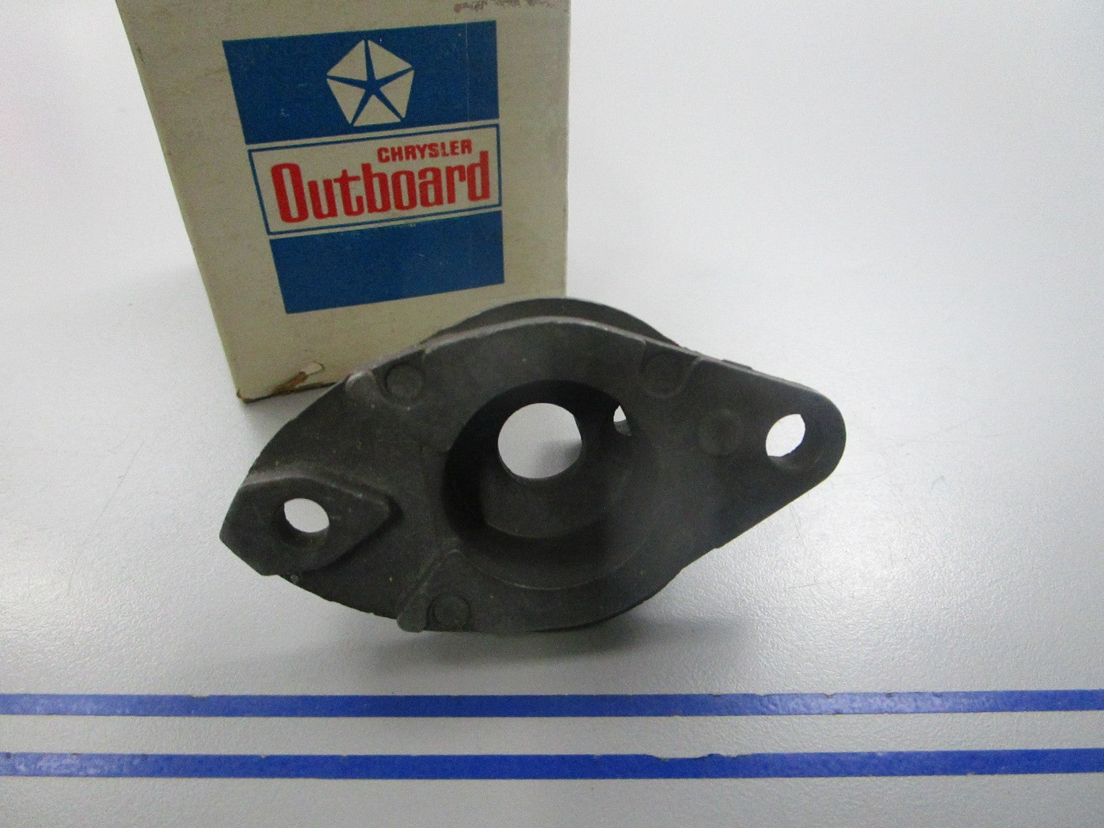 NEW OEM AA390060 Mercury Force Water Pump Housing 0810