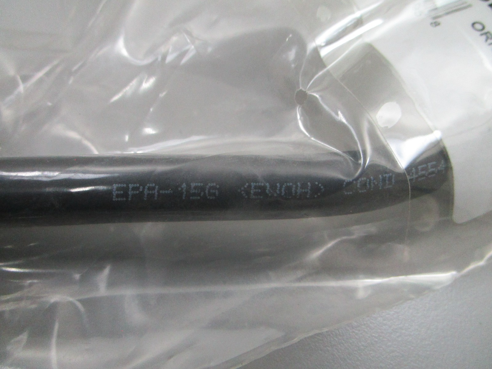 *NEW OEM* 0810 Mercury Quicksilver Hose Assembly 32-8M0203766