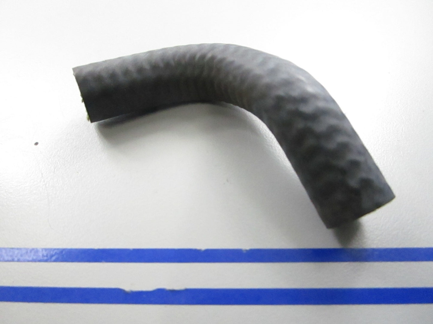 *NEW OEM* 0810 OMC Johnson Evinrude Hose 360912 0360912