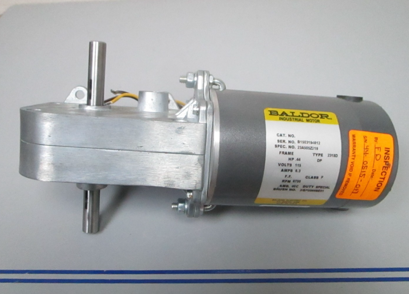 *NEW OEM* 0720 Baldor 115V 6.3AMP 8700RPM .44hp Industrial Motor 23A505Z219