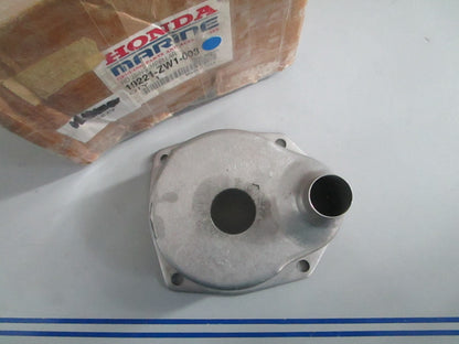 NEW OEM Honda 19221-ZW1-003 Impeller Housing 0820