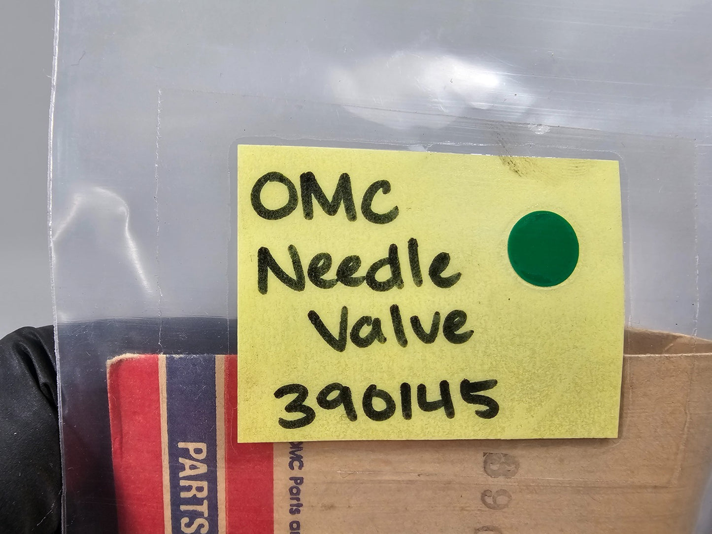 NEW OEM 3907145 0390145 OMC Johnson Evinrude Needle Valve 0810