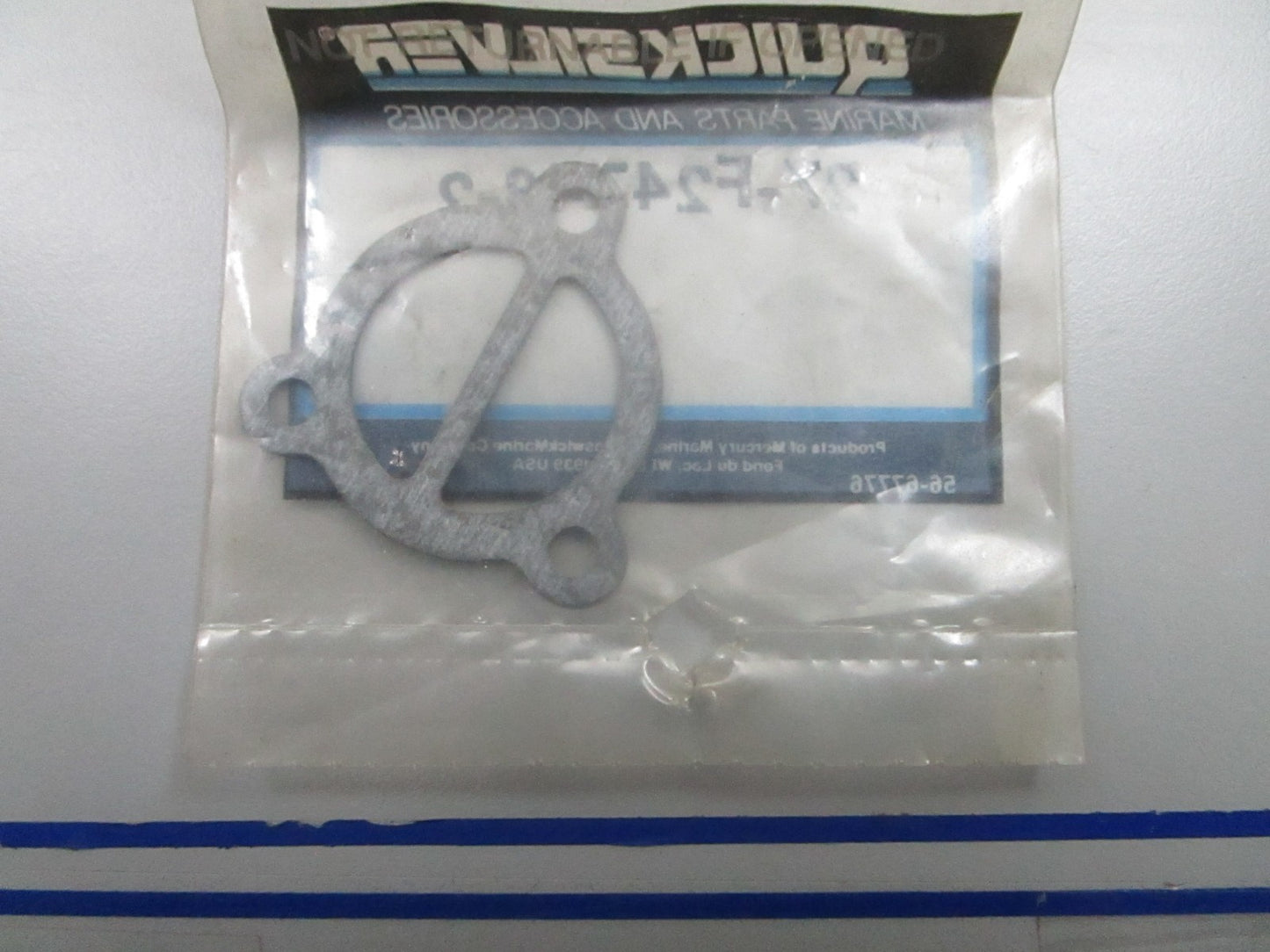 *NEW OEM* 0810 Mercury Force Gasket 27-F24748-2