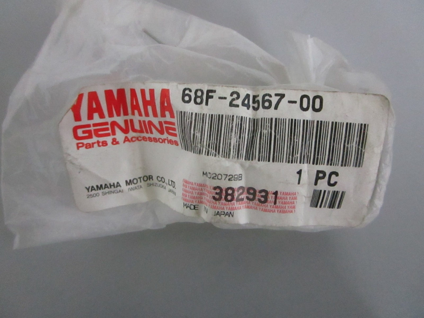 NEW OEM 68F-24567-00-00 Yamaha Spring 0820