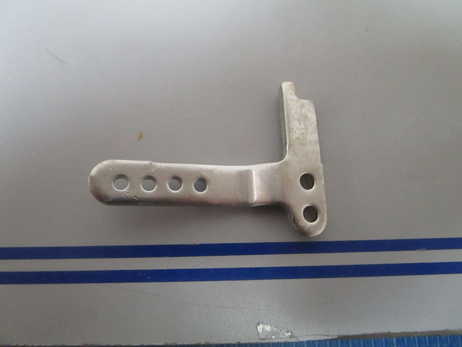 *NEW OEM* 0770 Mercury Quicksilver Cowl Latch Arm 72791