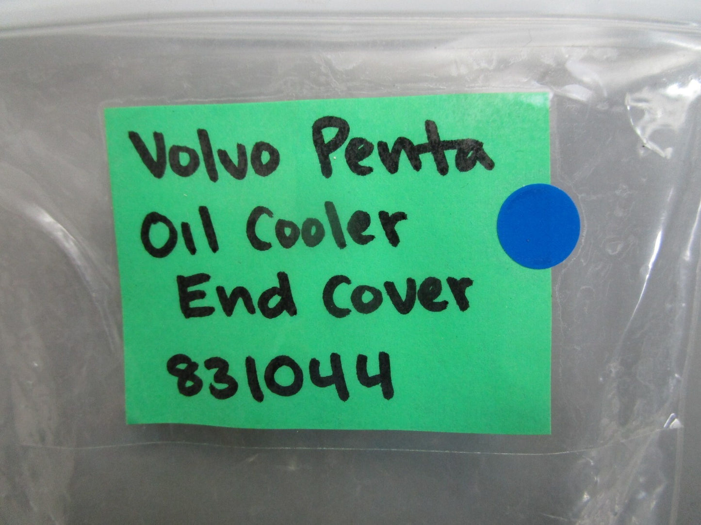 *NEW OEM* 0820 Volvo Penta Oil Cooler End Cover 831044
