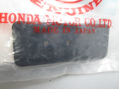 *NEW OEM* 0810 Honda Base 33743-KR3-671