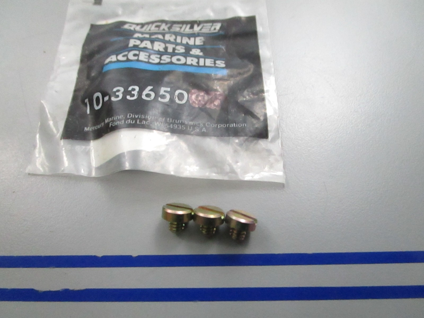 NEW OEM (LOT OF 3) Mercury Quicksilver 10-33650 Screw 0810
