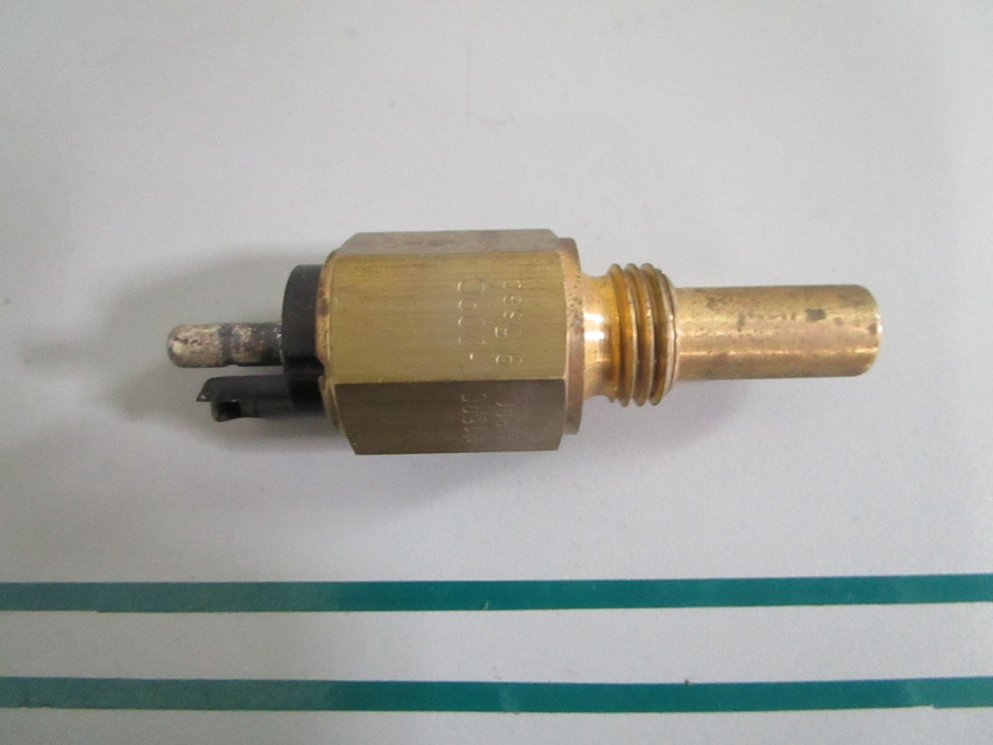 NEW OEM 0045459224 Mercedes-Benz Temperature Switch 0820