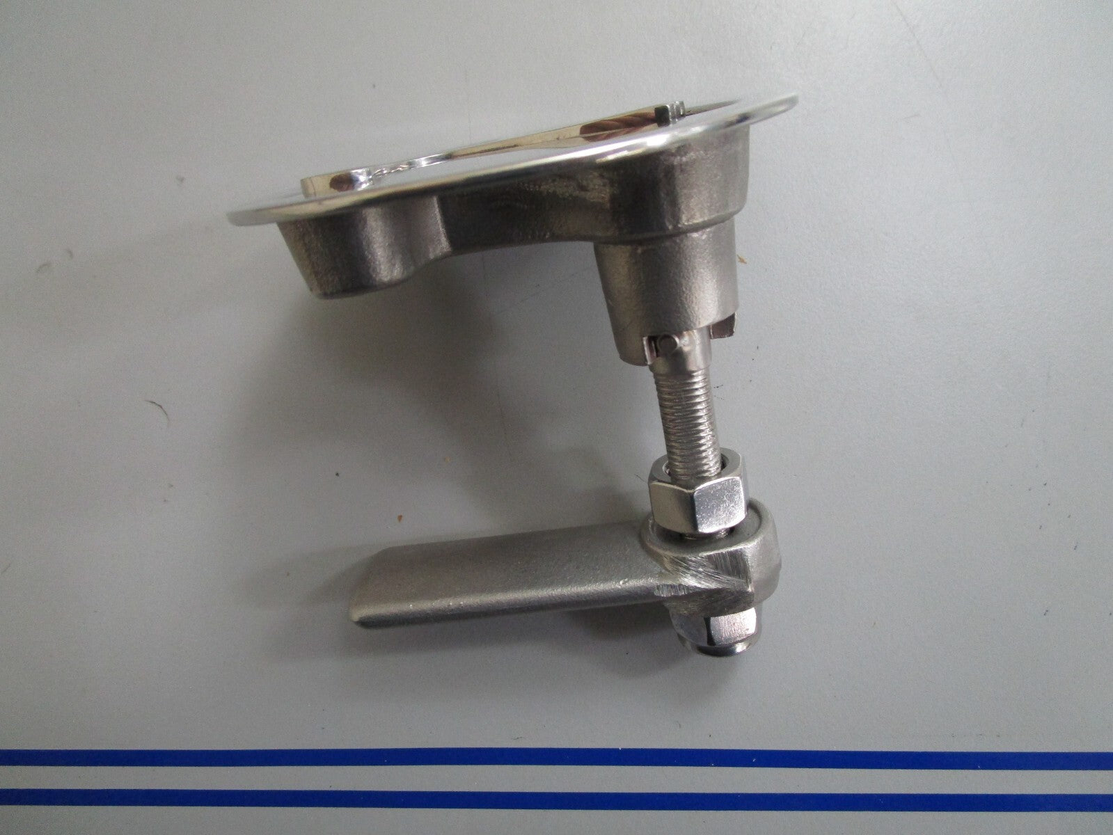 *NEW* 0820 Taco 3" Round Latch F16300