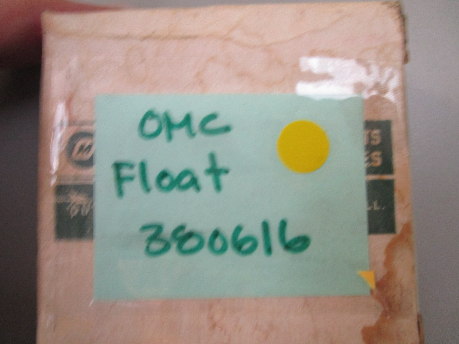 *NEW OEM* 0810 OMC Johnson Evinrude Float 380616 0380616