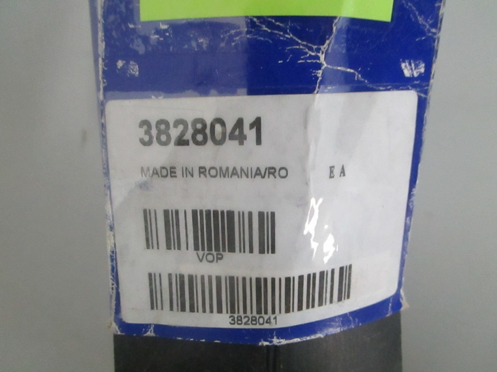*NEW OEM* 0820 Volvo Penta V-Belt 3828041