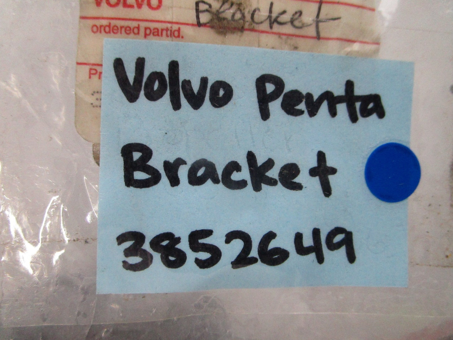 NEW OEM 3852649 Volvo Penta Bracket 0810
