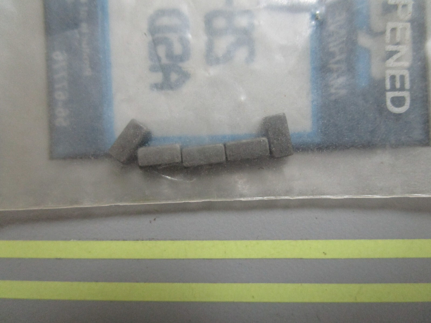 *NEW OEM* (LOT OF 5) 0810 Mercury Quicksilver Key 28-32003