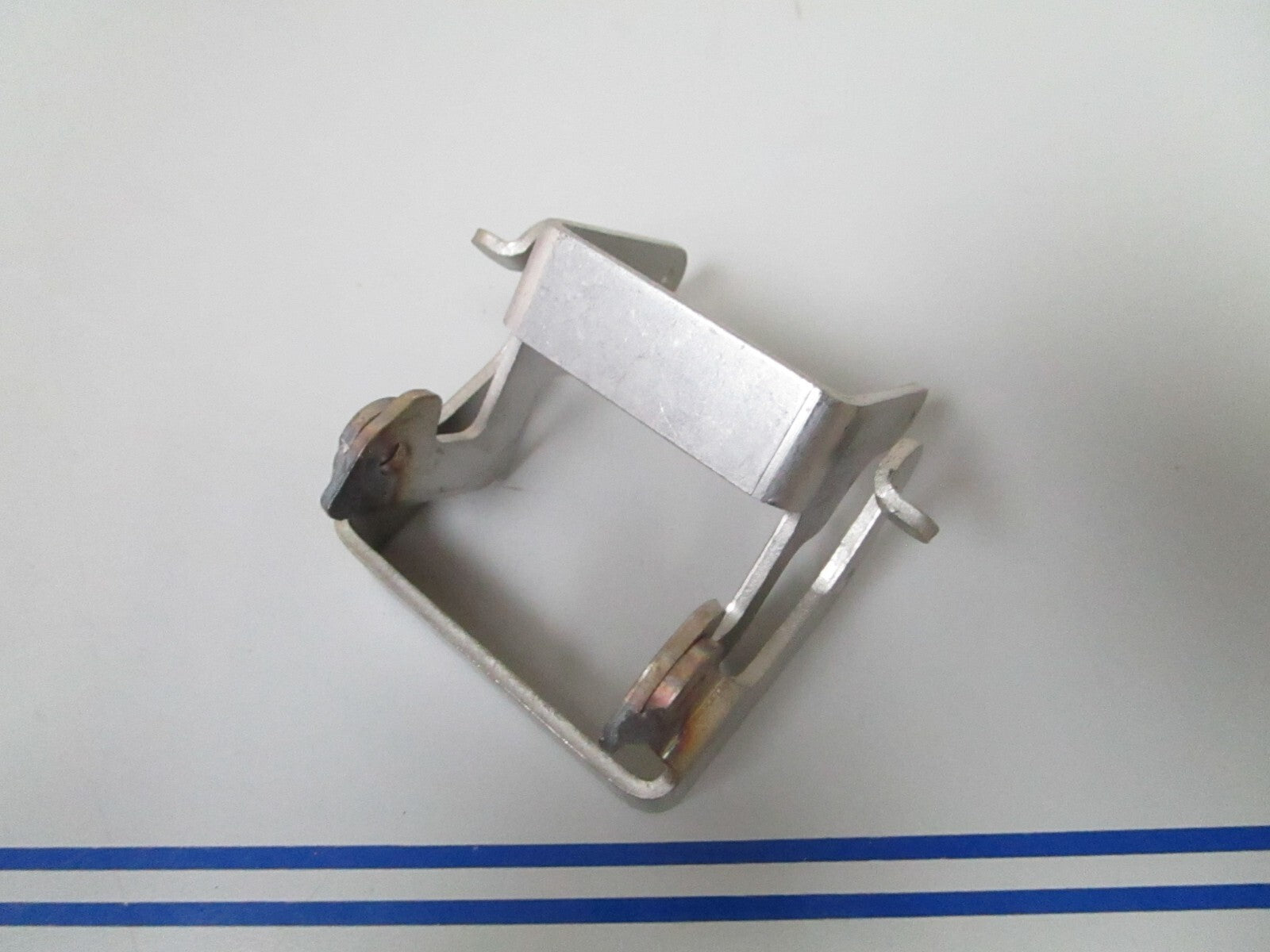 *NEW OEM* 0810 OMC Johnson Evinrude Lock Lever & Link 324580 324581