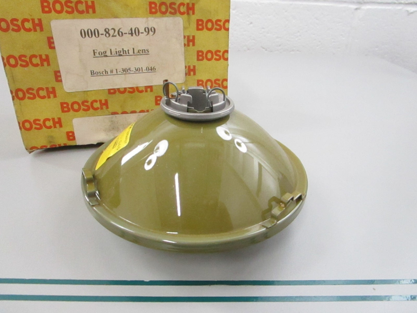 NEW OEM 0008264099 1305301046 Mercedes-Benz Bosch Fog Light Lens 0810
