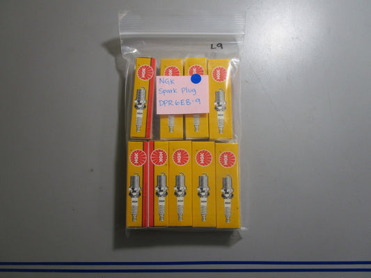 *NEW* (LOT OF 9) 0810 NGK Spark Plug DPR6EB-9