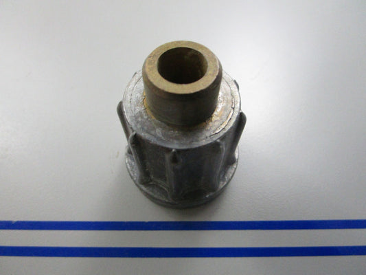 *NEW OEM* 0810 OMC Johnson Evinrude Clutch Hub 376769 0376769