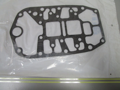 *NEW OEM* 0810 OMC Johnson Evinrude Housing Gasket Adapter 351019 0351019