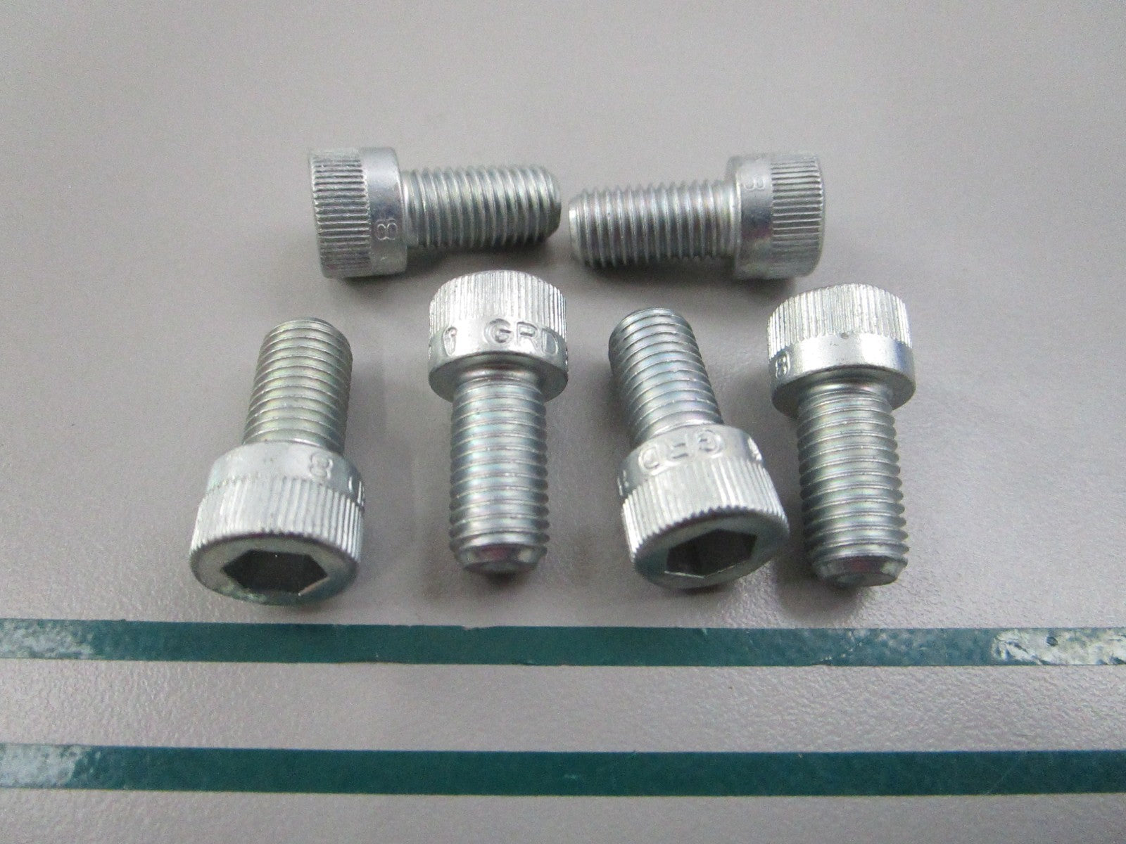 NEW OEM (LOT OF 6) 2698A Harley Davidson Screw 0810