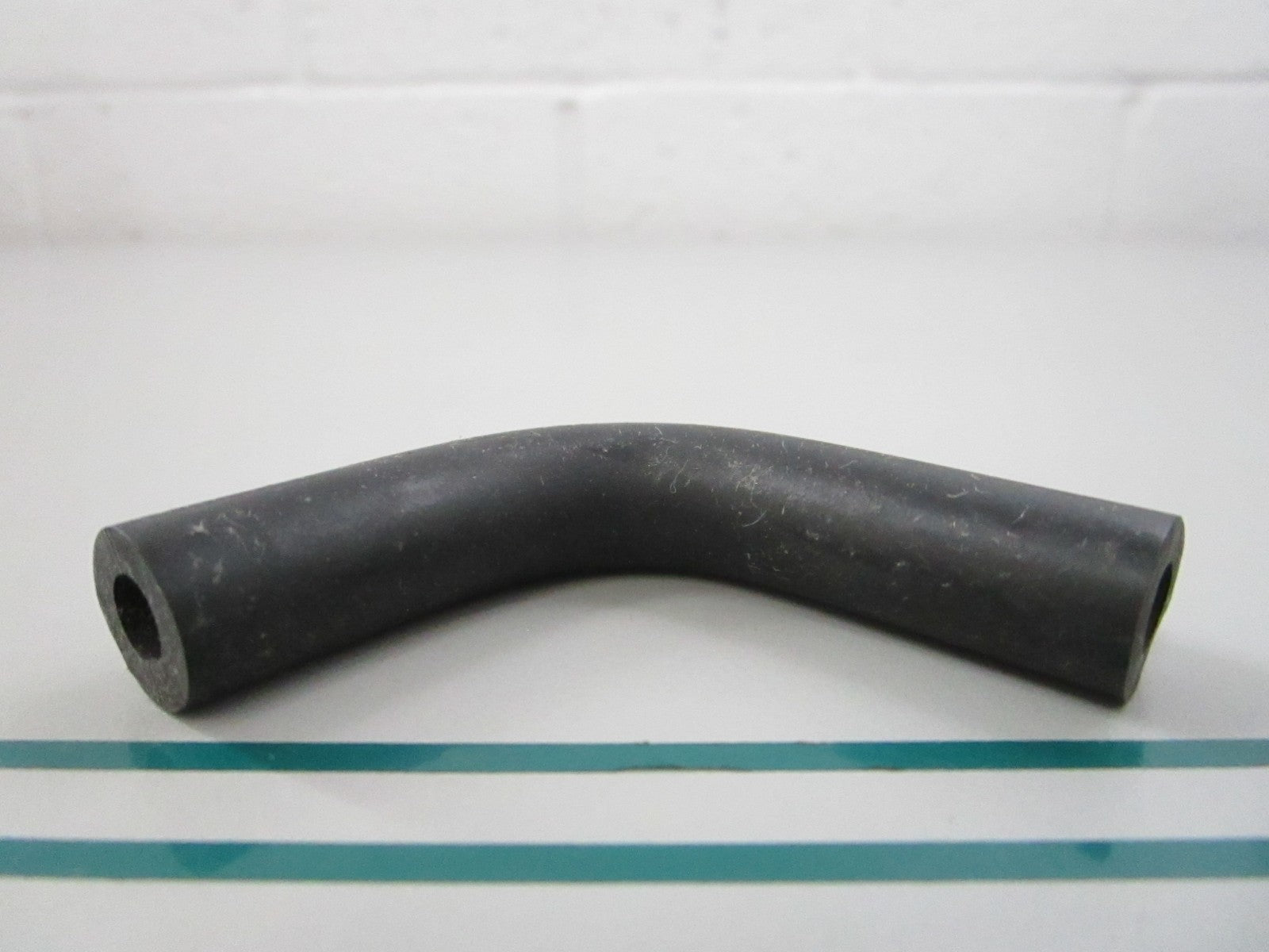NEW OEM 331887 0331887 OMC Johnson Evinrude Hose 0810